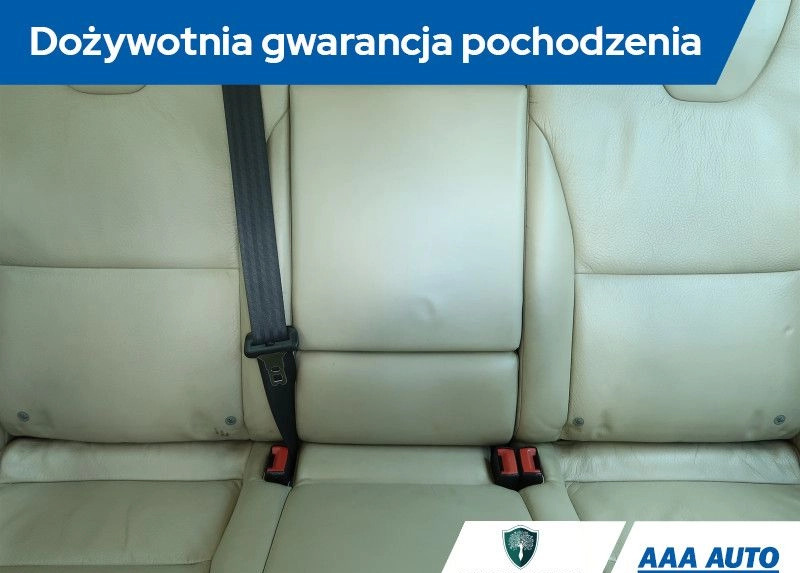 Volvo XC 60 cena 49000 przebieg: 207894, rok produkcji 2012 z Parczew małe 352